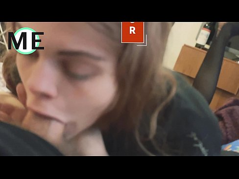 ❤️ 목 형사 찢어진 팬티 스타킹과 찢어진 발 뒤꿈치 좋은 에 만나기 ❤️ 창녀 ko.porno24-7.ru에서